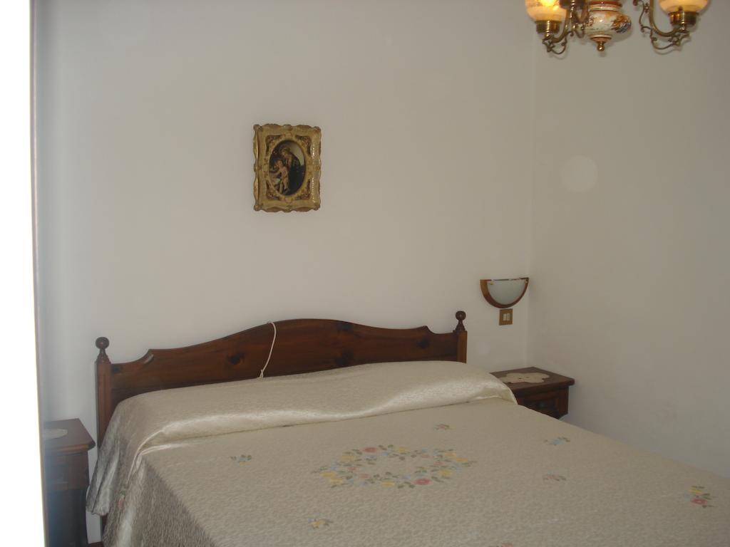 Albergo Larese 아우론조디까도레 객실 사진
